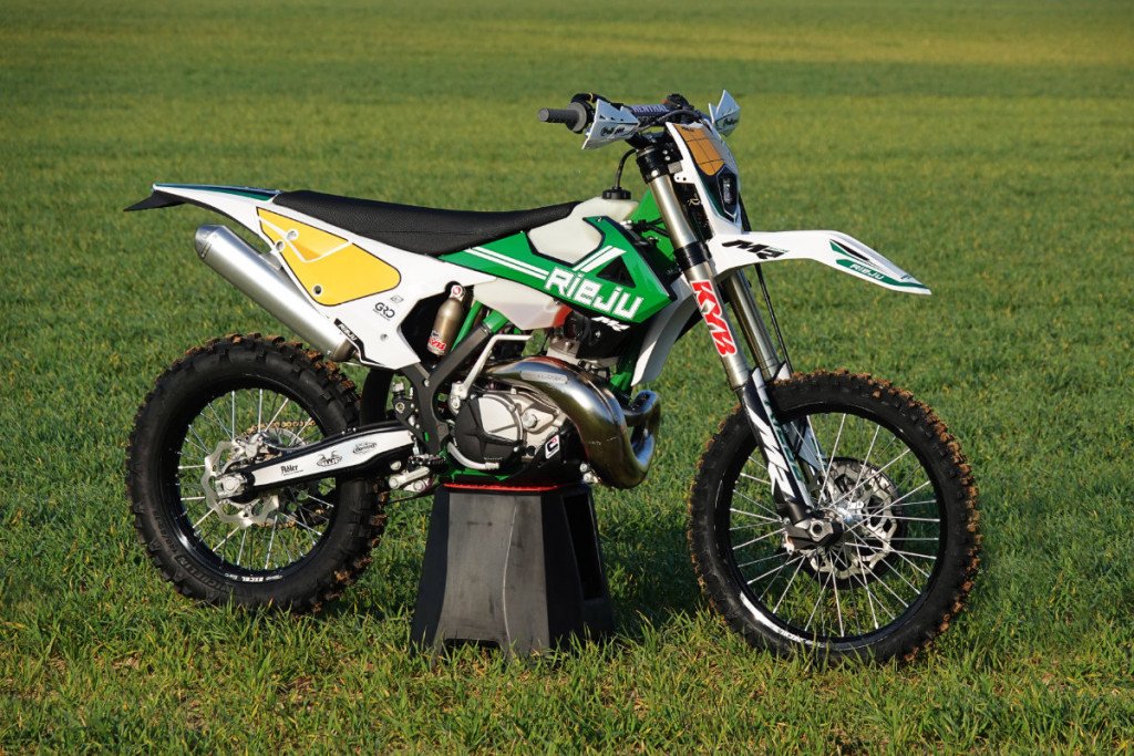 80th Anniversary Edition MR300 Pro